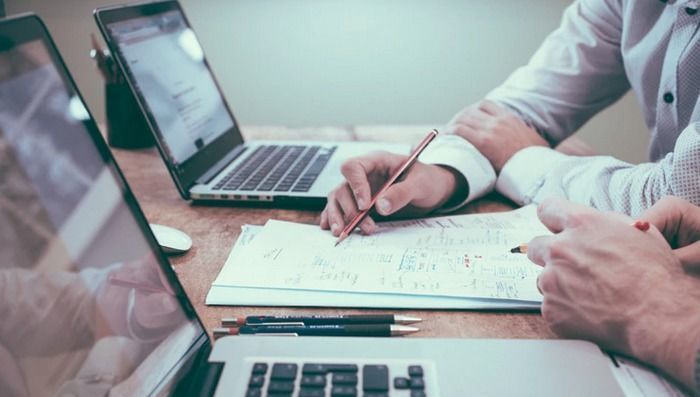 El IEB lanza un curso superior online sobre fondos de inversión y asesoramiento financiero