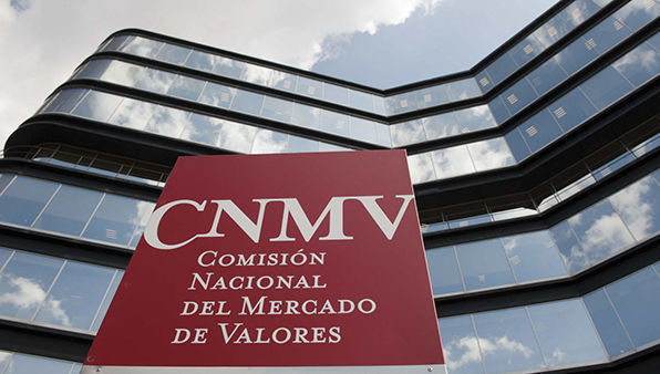 La CNMV publica 10 nuevas guías destinadas a los inversores